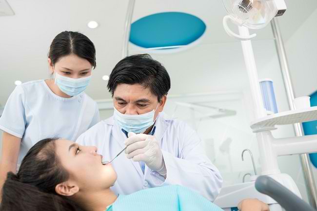Peran Dokter Gigi dan Tindakan yang Dilakukan